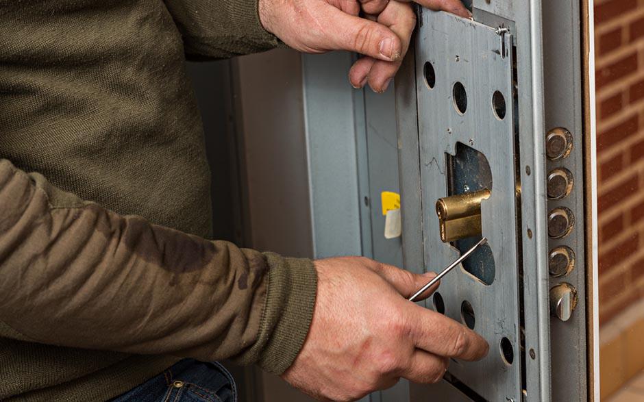 changer un cylindre de porte Les Ulis